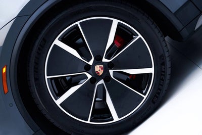 2025 Porsche Macan 4S