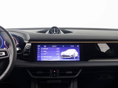 2025 Porsche Macan 4S