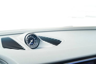 2025 Porsche Macan 4S