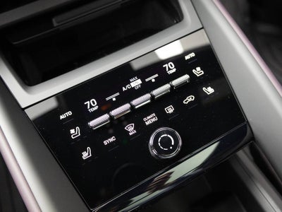 2025 Porsche Macan Macan 4S Electric