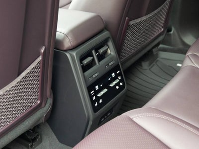 2025 Porsche Macan Macan 4S Electric