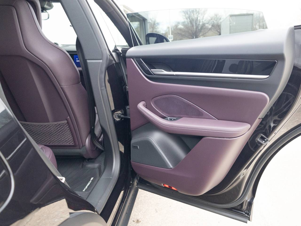 2025 Porsche Macan Macan 4S Electric