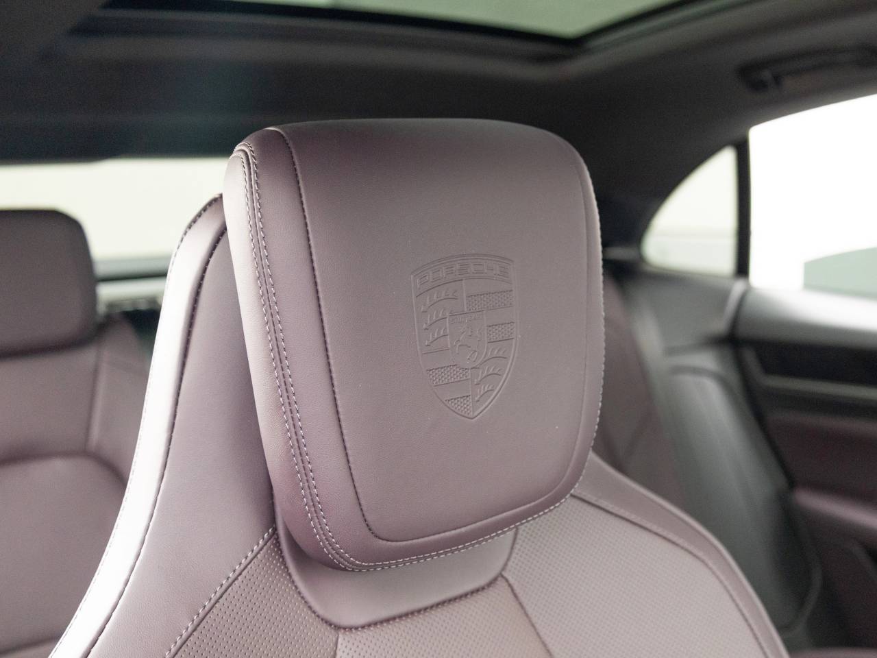 2025 Porsche Macan Macan 4S Electric