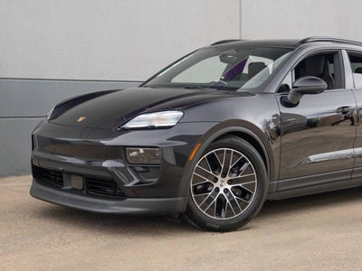 2025 Porsche Macan Macan 4S Electric