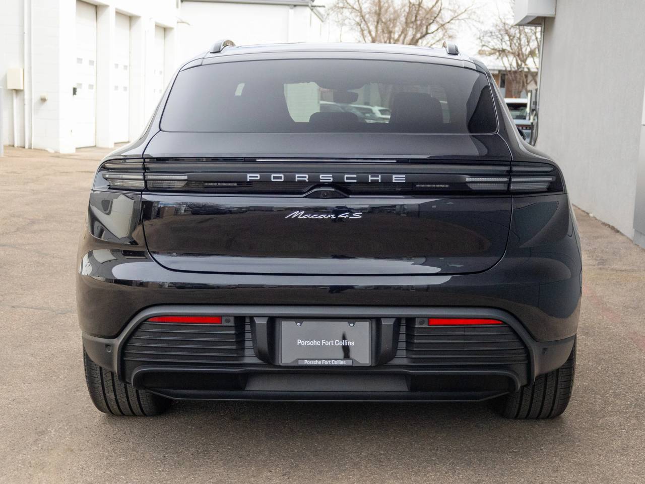 2025 Porsche Macan Macan 4S Electric