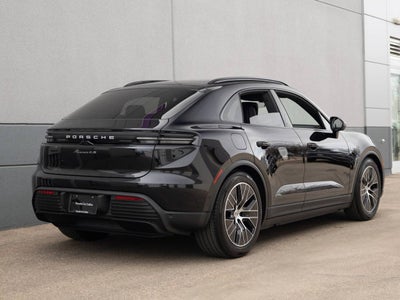 2025 Porsche Macan Macan 4S Electric