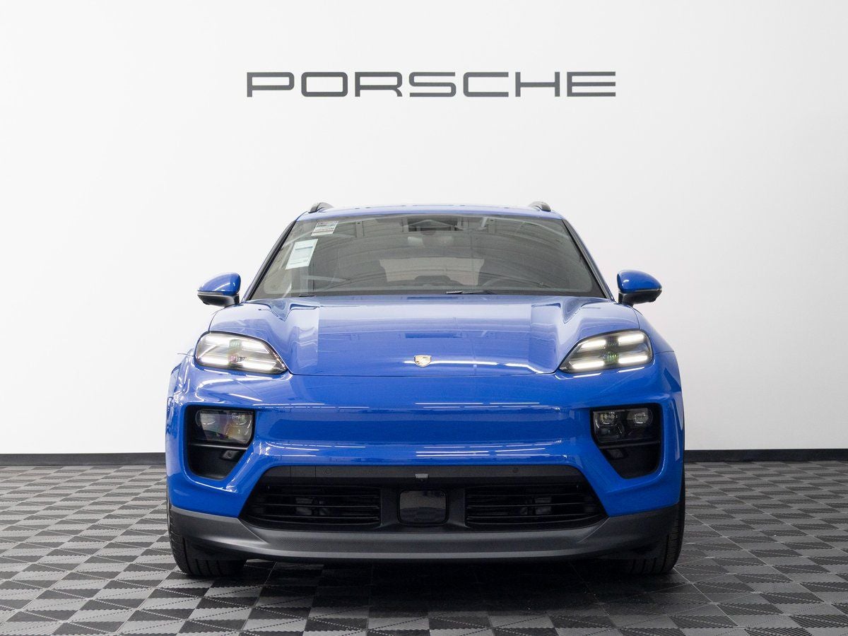 2026 Porsche Macan 4S Electric