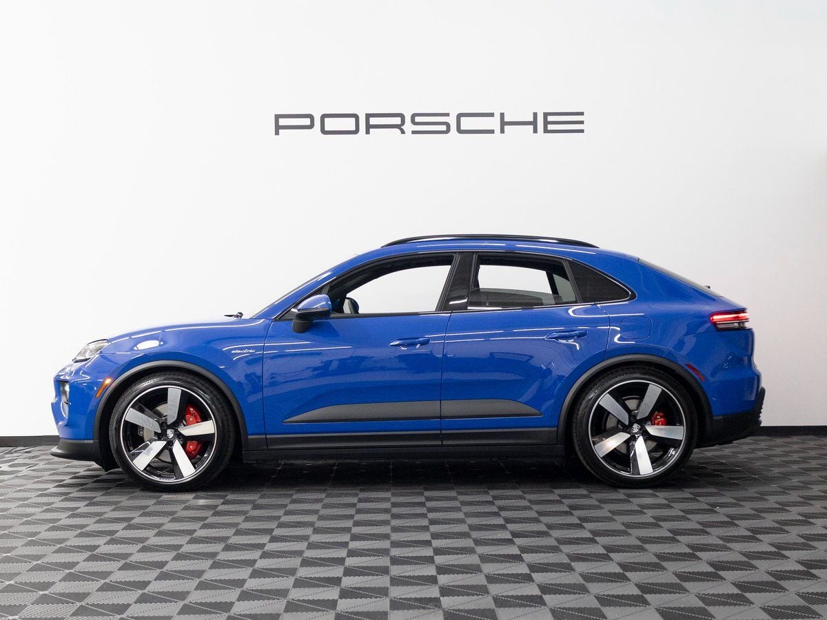 2026 Porsche Macan 4S Electric