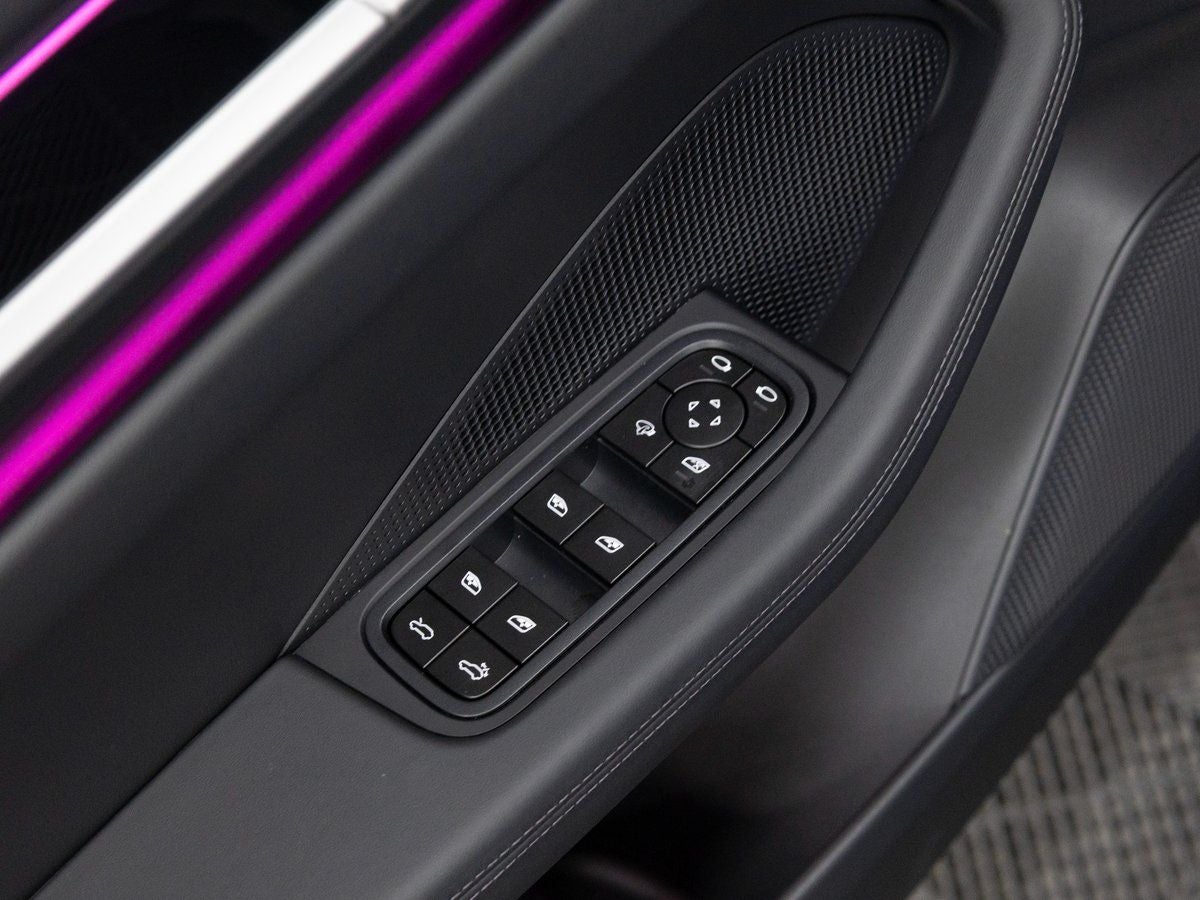 2026 Porsche Macan 4S Electric