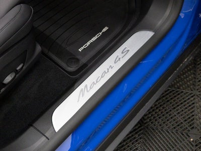 2026 Porsche Macan 4S Electric