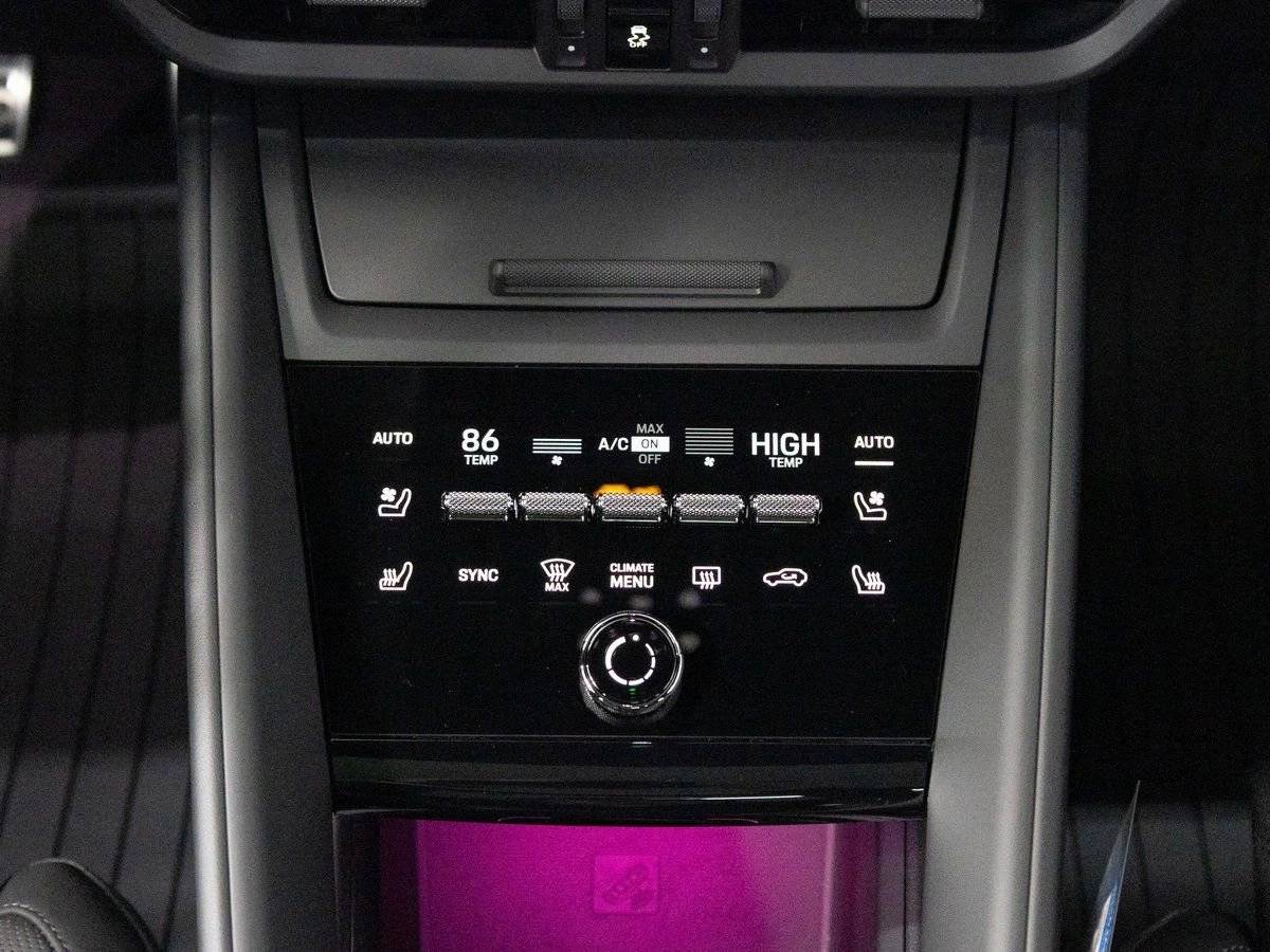 2026 Porsche Macan 4S Electric