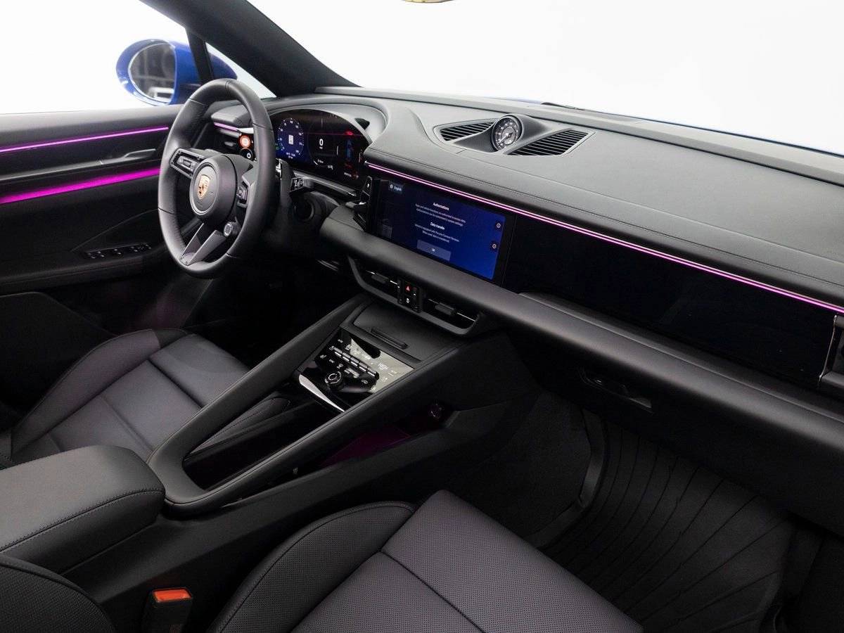 2026 Porsche Macan 4S Electric