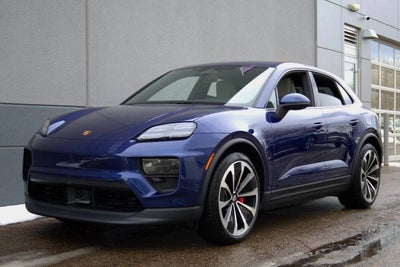 2025 Porsche Macan 4S Electric