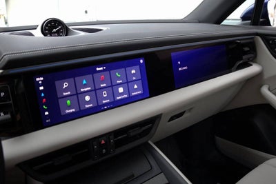 2025 Porsche Macan 4S Electric