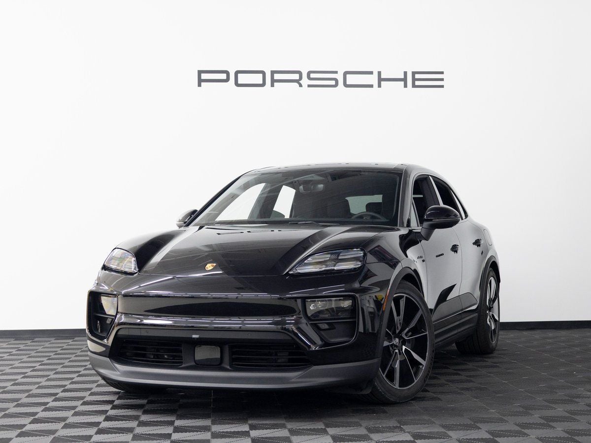 2025 Porsche Macan 4S Electric