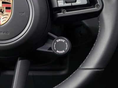 2025 Porsche Macan 4S Electric