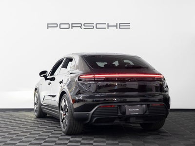 2025 Porsche Macan 4S Electric