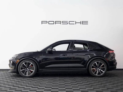 2025 Porsche Macan 4S