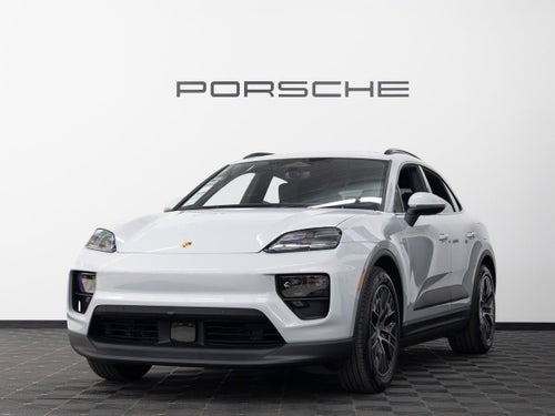 2025 Porsche Macan 4S