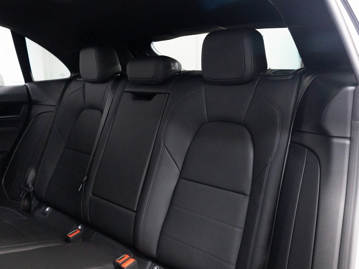 2025 Porsche Macan 4S