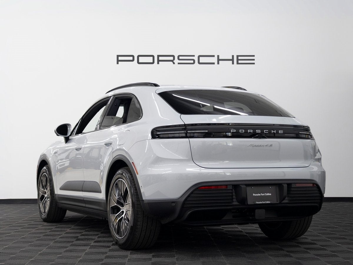 2025 Porsche Macan 4S