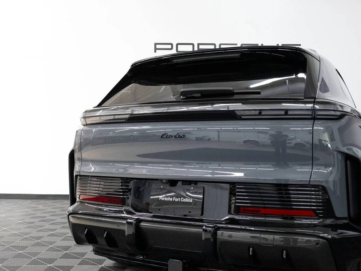 2026 Porsche Cayenne Cayenne Turbo Electric