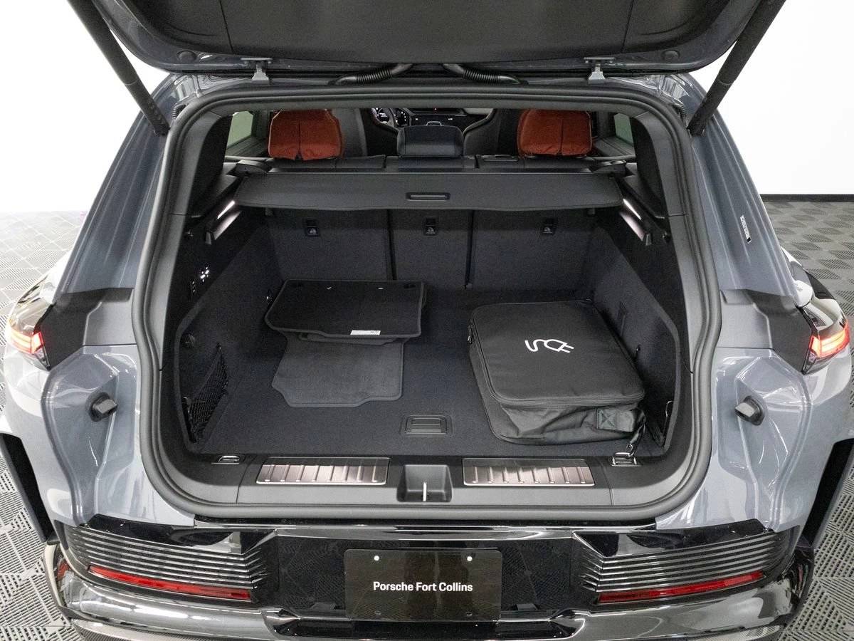 2026 Porsche Cayenne Cayenne Turbo Electric