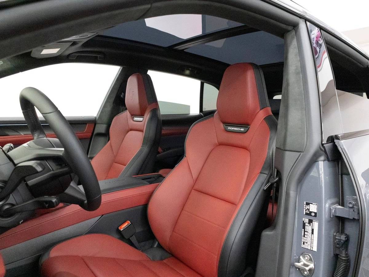 2026 Porsche Cayenne Cayenne Turbo Electric