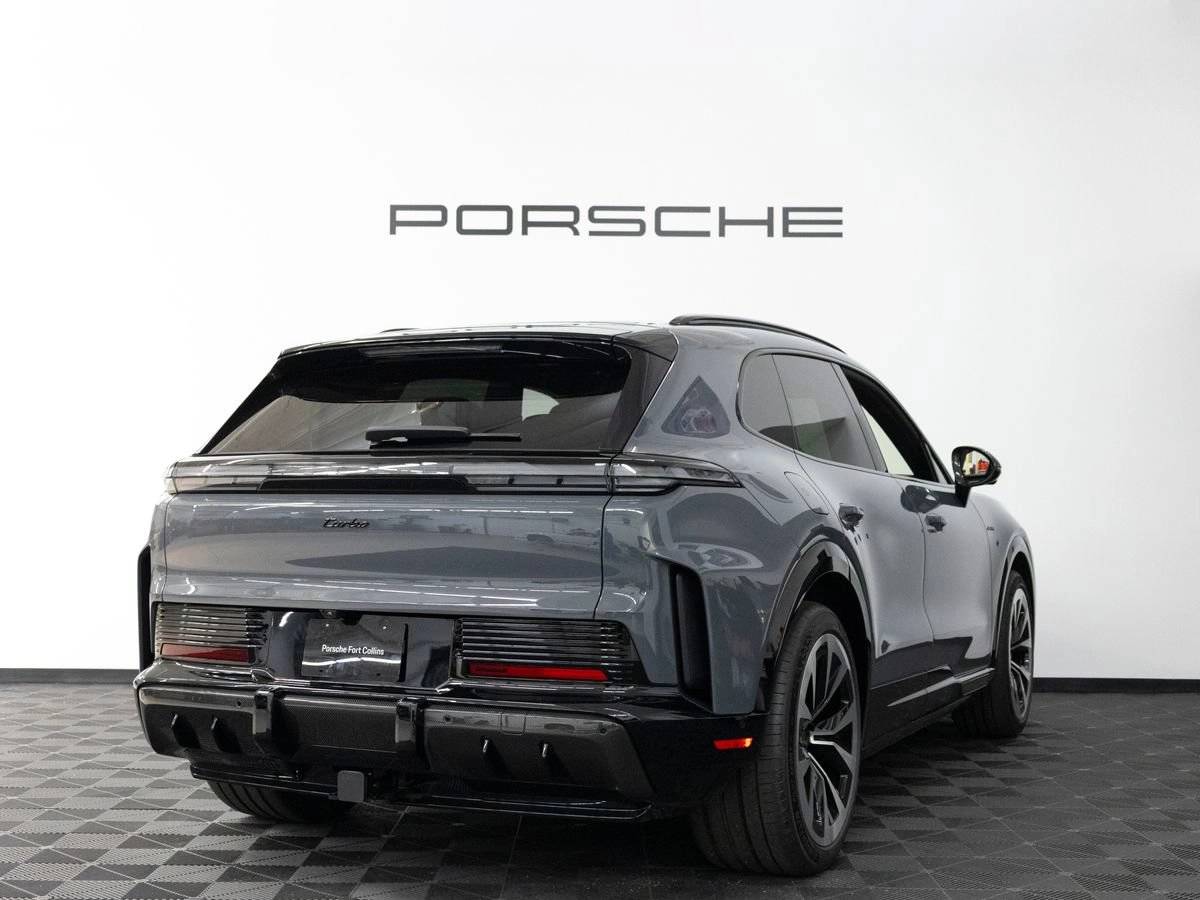 2026 Porsche Cayenne Cayenne Turbo Electric