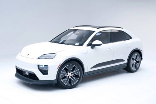 2025 Porsche Macan Base