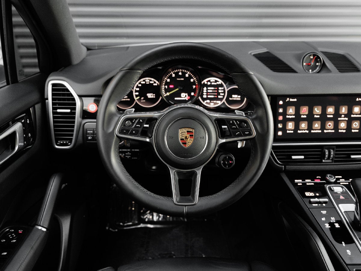 2023 Porsche Cayenne Platinum Edition