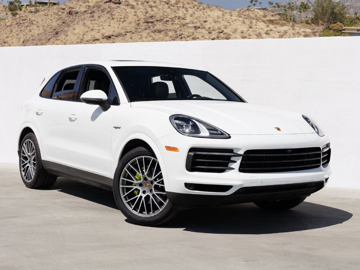 2023 Porsche Cayenne Platinum Edition