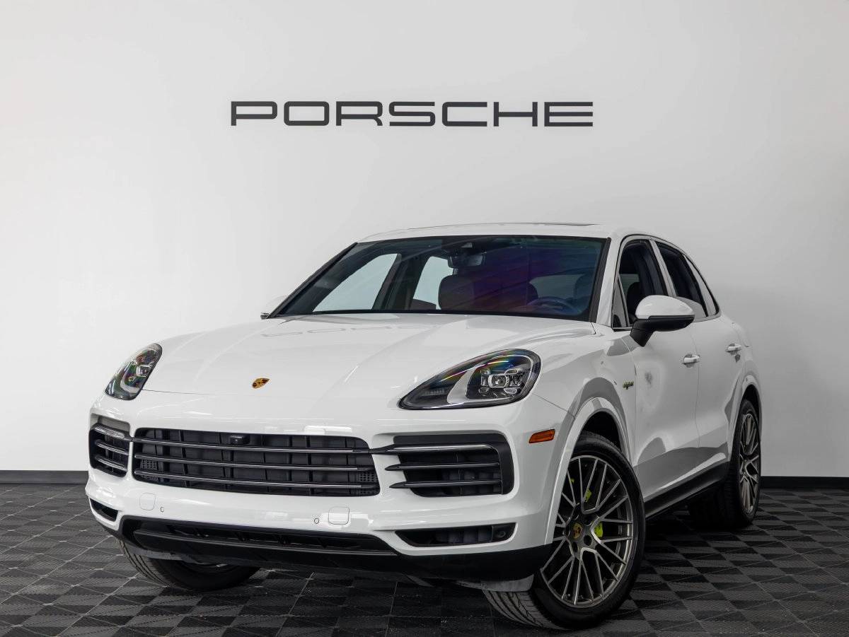2023 Porsche Cayenne Cayenne E-Hybrid Platinum Edition