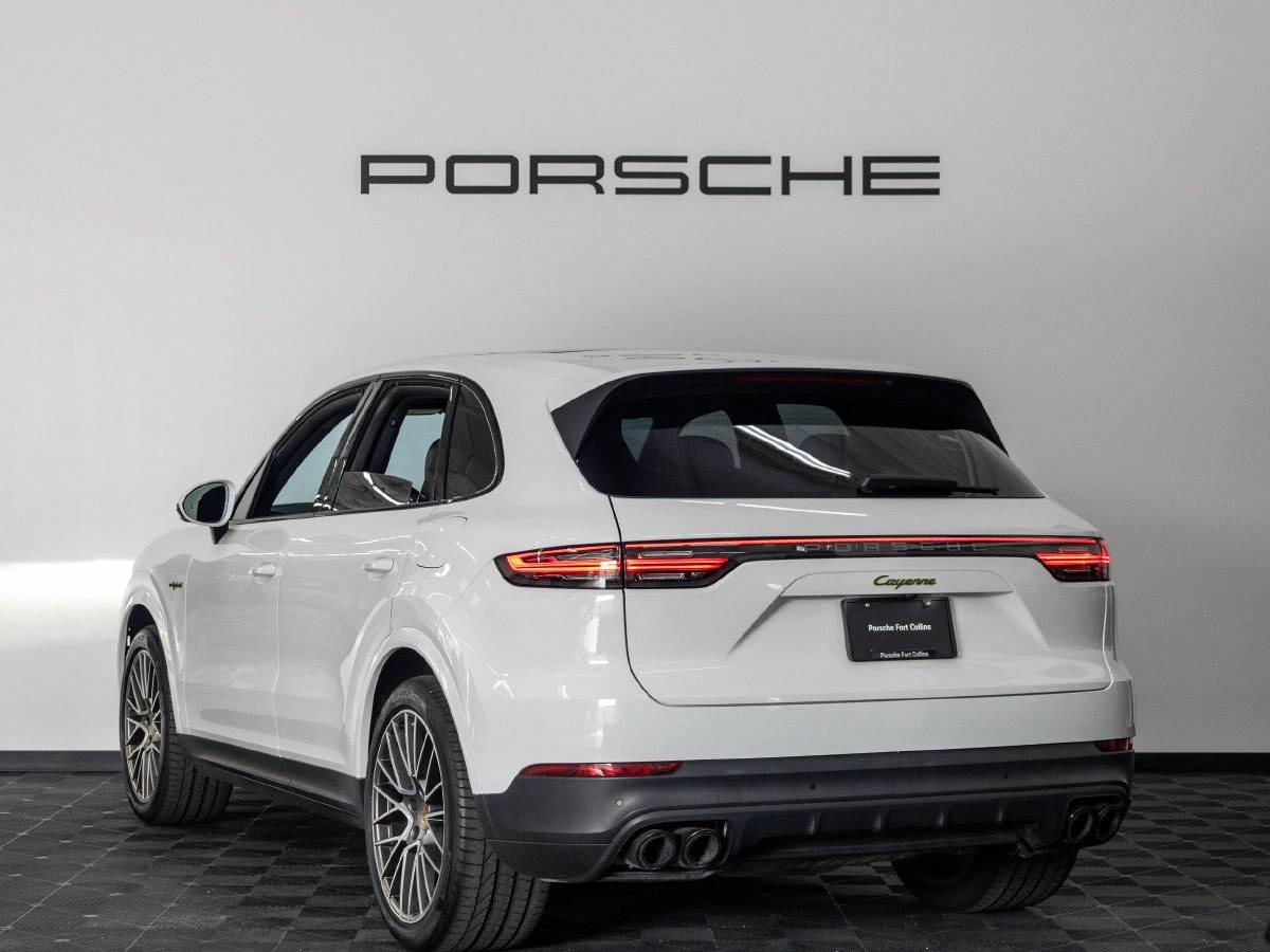 2023 Porsche Cayenne Cayenne E-Hybrid Platinum Edition