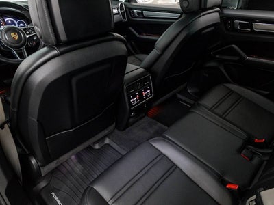 2023 Porsche Cayenne Cayenne E-Hybrid Platinum Edition