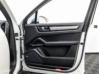 2023 Porsche Cayenne Cayenne E-Hybrid Platinum Edition