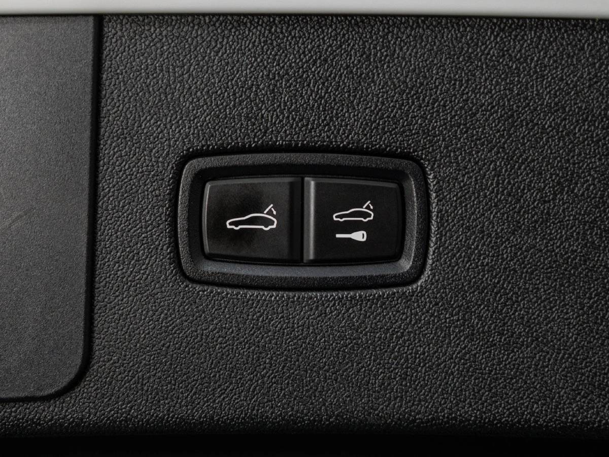 2023 Porsche Cayenne Cayenne E-Hybrid Platinum Edition