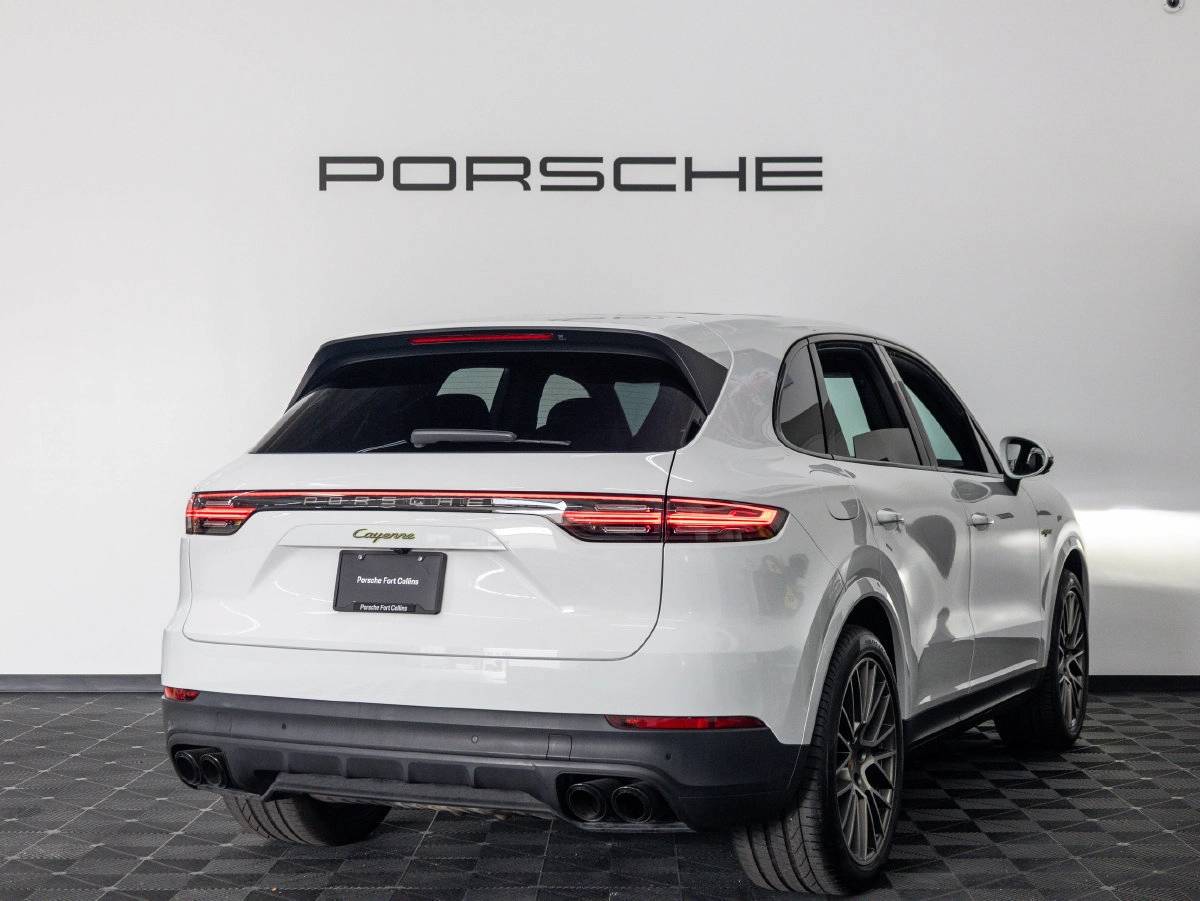 2023 Porsche Cayenne Cayenne E-Hybrid Platinum Edition