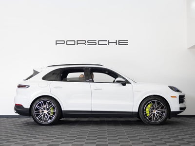 2026 Porsche Cayenne Base