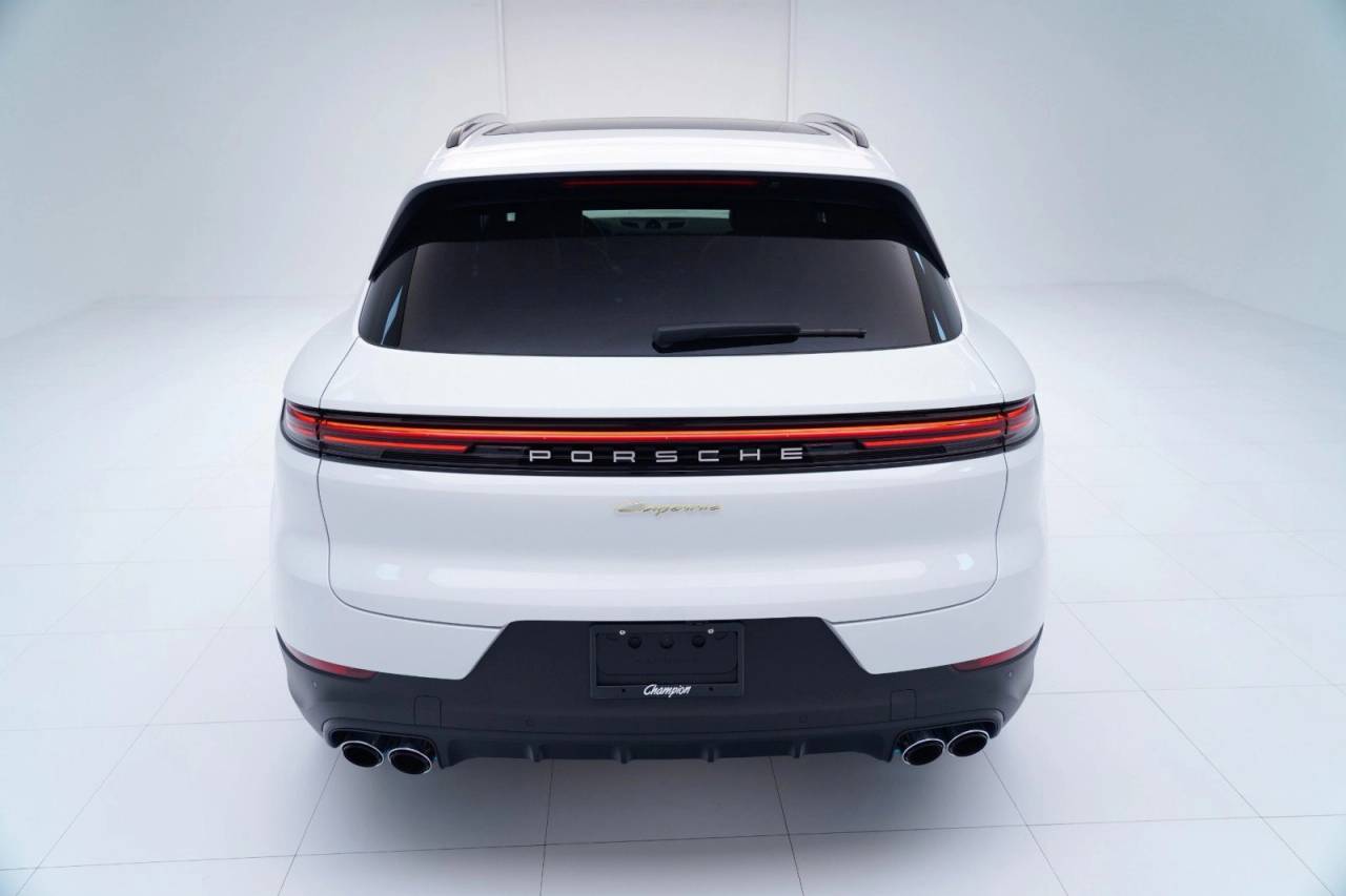 2026 Porsche Cayenne Base