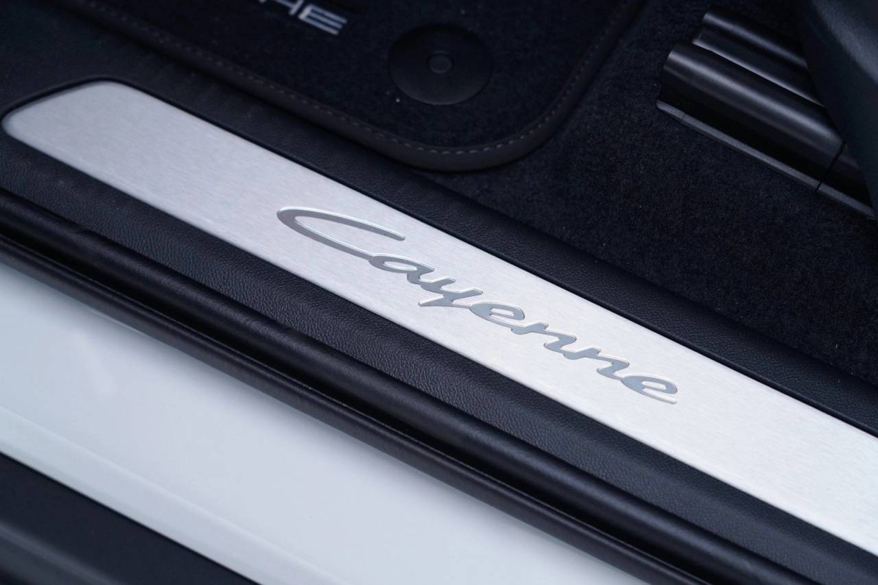 2026 Porsche Cayenne Base