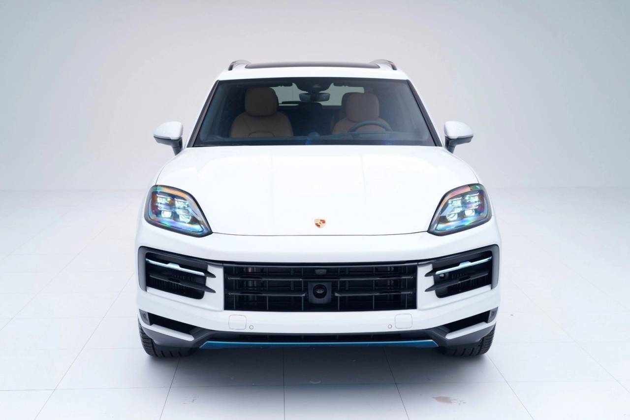 2026 Porsche Cayenne Base