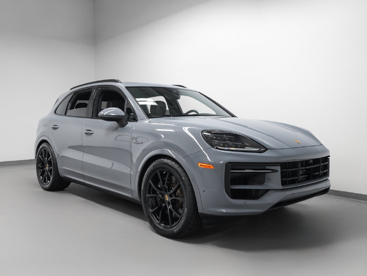 2024 Porsche Cayenne Base