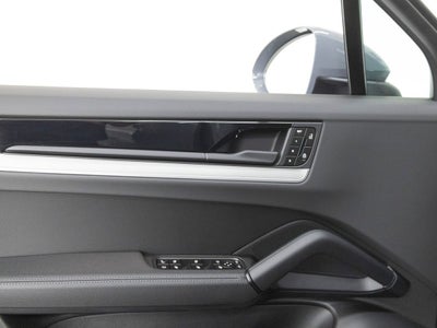 2026 Porsche Cayenne Cayenne E-Hybrid