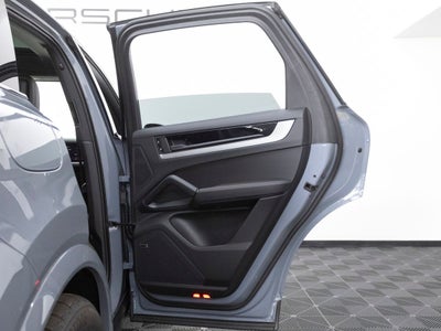 2026 Porsche Cayenne Cayenne E-Hybrid