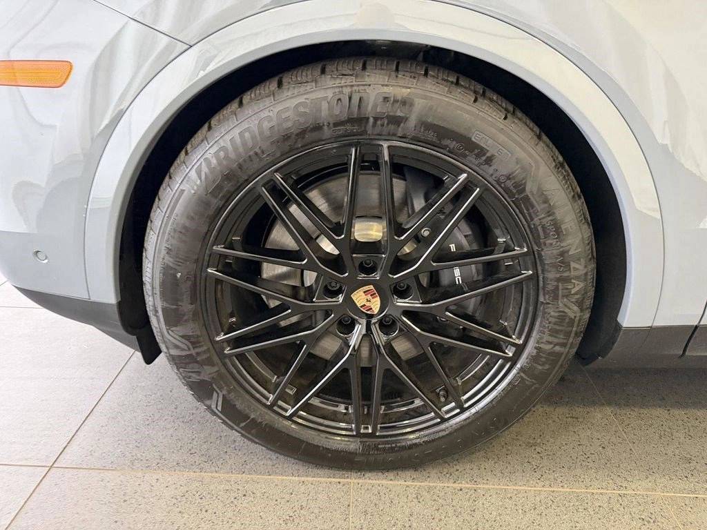 2026 Porsche Cayenne E-Hybrid