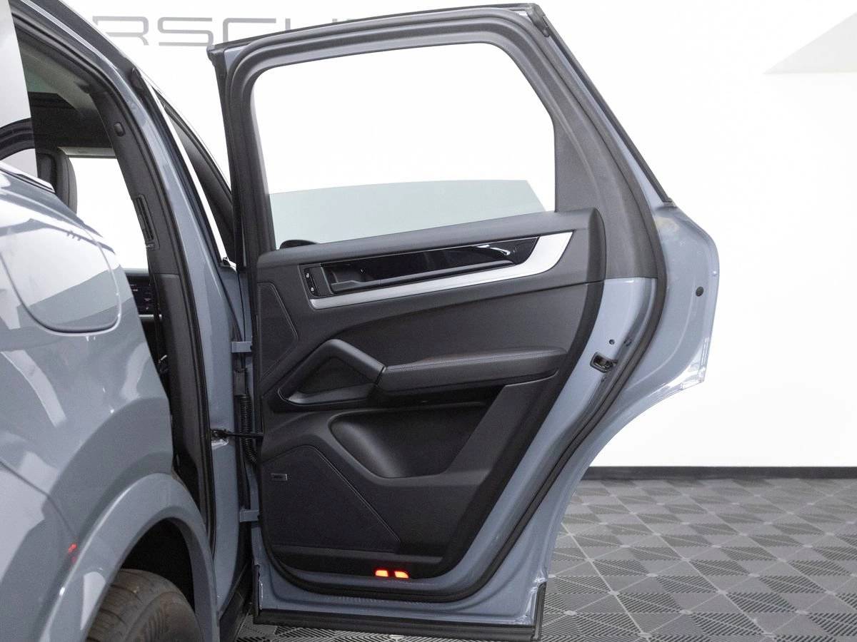 2026 Porsche Cayenne Cayenne E-Hybrid