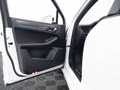 2026 Porsche Macan GTS