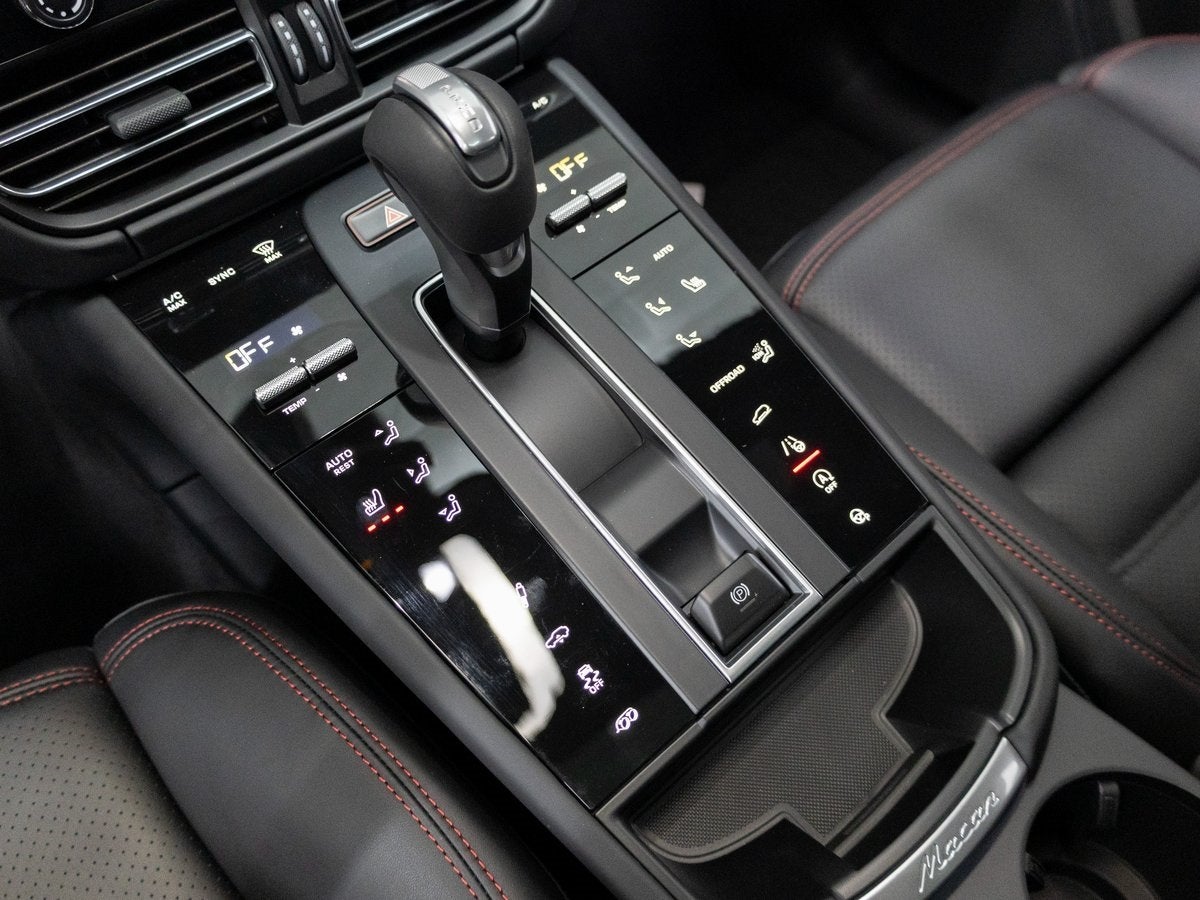 2026 Porsche Macan GTS