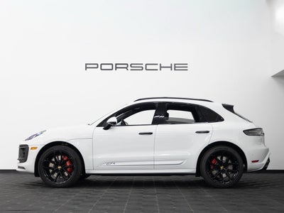 2026 Porsche Macan GTS